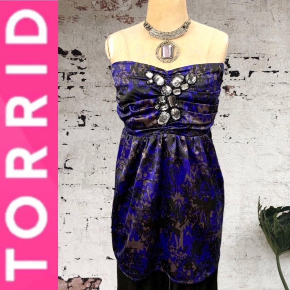 "Torrid" satin print strapless top w/ lace wrapped rhinestone detailed bodice-2X